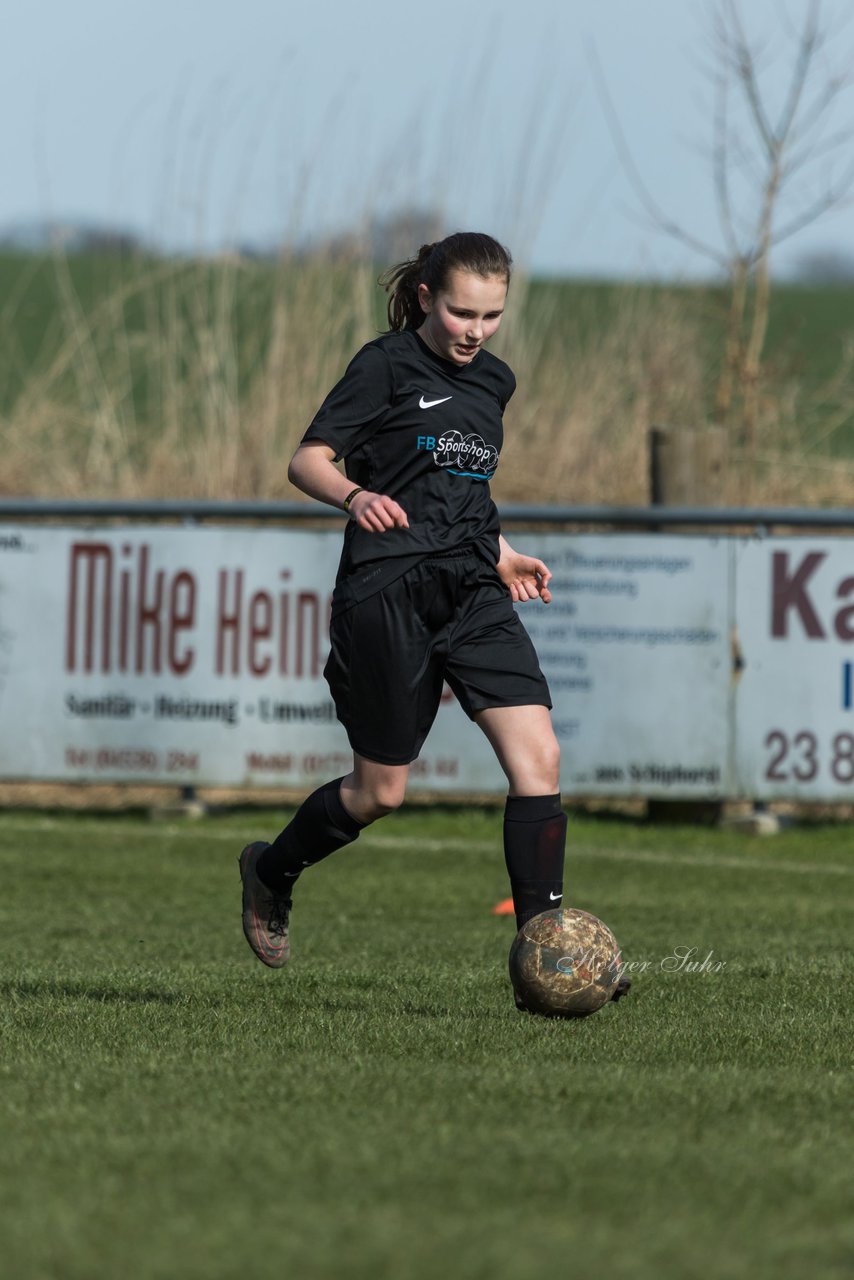 Bild 170 - C-Juniorinnen SV Steinhorst/Labenz - TSV Friedrichsberg-Busdorf : Ergebnis: 5:0